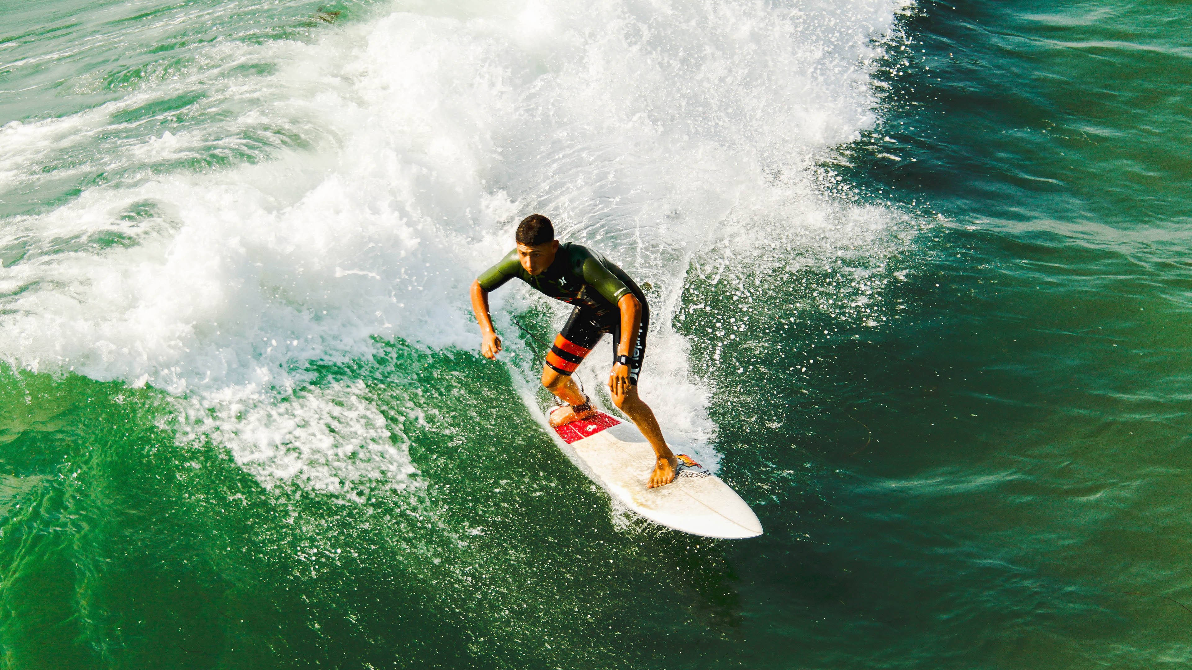 亚马尔在欧冠赛场表现突出，打破姆巴佩纪录，欧冠资格赛马尔默
